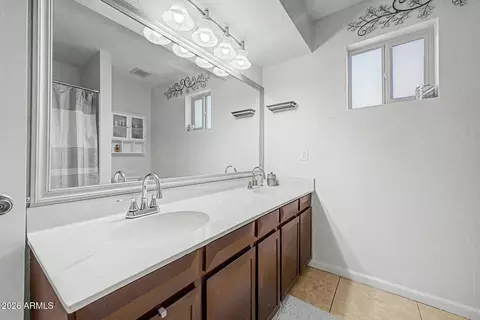 Bath - 2019 E Balboa Dr, Tempe, AZ 85282 photo 3 of 3