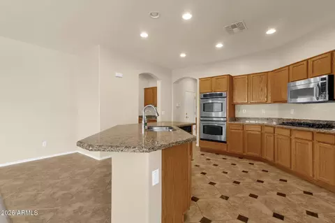 Kitchen - 3334 E Hopkins Rd, Gilbert, AZ 85295 photo 3 of 5