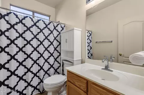 Bath - 3334 E Hopkins Rd, Gilbert, AZ 85295 photo 1 of 4