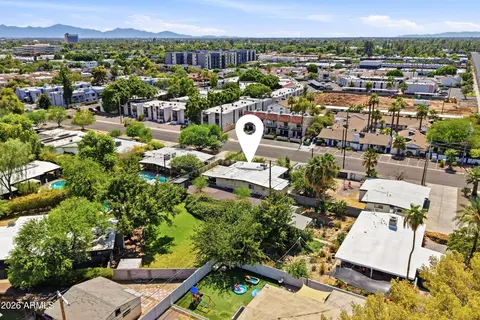 View/Area - 5833 N 10th St, Phoenix, AZ 85014 photo 6 of 6