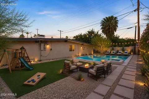 Exterior - 5833 N 10th St, Phoenix, AZ 85014 photo 10 of 10
