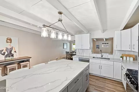 Kitchen - 5833 N 10th St, Phoenix, AZ 85014 photo 5 of 7