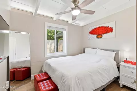 Bedroom - 5833 N 10th St, Phoenix, AZ 85014 photo 5 of 7