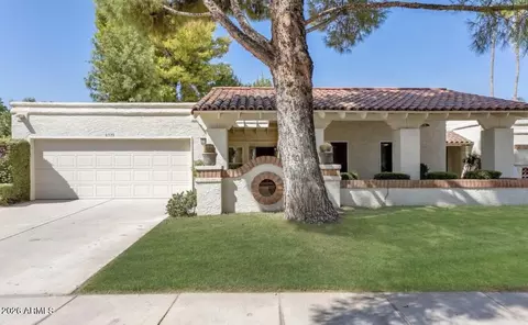 8330 E San Benito Dr, Scottsdale, AZ 85258