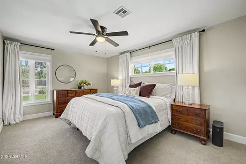 Bedroom - 4231 E Catalina Dr, Phoenix, AZ 85018 photo 3 of 6
