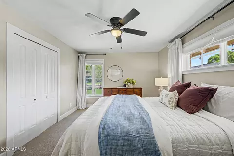 Bedroom - 4231 E Catalina Dr, Phoenix, AZ 85018 photo 4 of 6