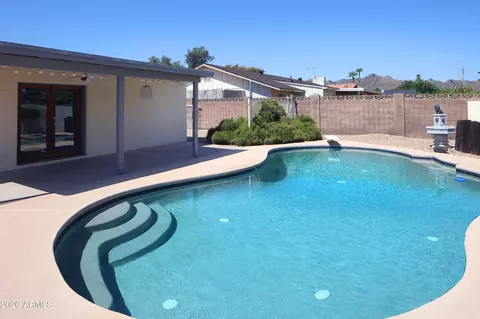 2934 E Beryl Ave, Phoenix, AZ 85028 photo 3