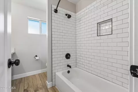 Bath - 1905 E Pegasus Dr, Tempe, AZ 85283 photo 3 of 3