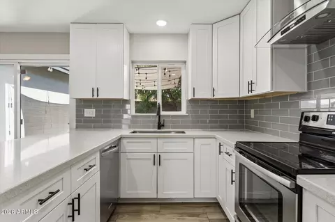 Kitchen - 1905 E Pegasus Dr, Tempe, AZ 85283 photo 2 of 2