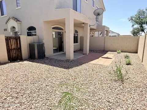 Exterior - 2150 E Bell Rd #1090, Phoenix, AZ 85022 photo 2 of 6