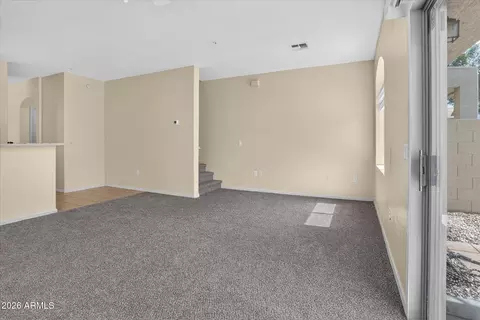 Living - 2150 E Bell Rd #1090, Phoenix, AZ 85022 photo 4 of 4