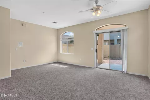 Living - 2150 E Bell Rd #1090, Phoenix, AZ 85022 photo 3 of 4