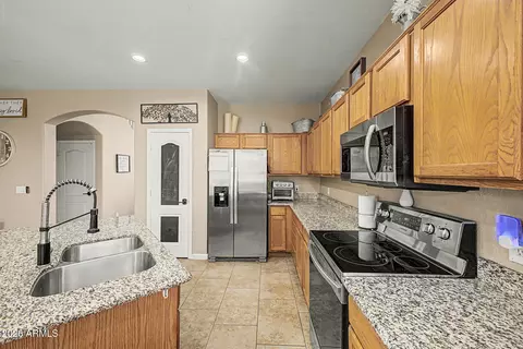 8959 E Hillview St, Mesa, AZ 85207 photo 3