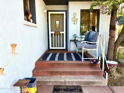 74 Neptune Ave, Bisbee, AZ 85603 photo 2
