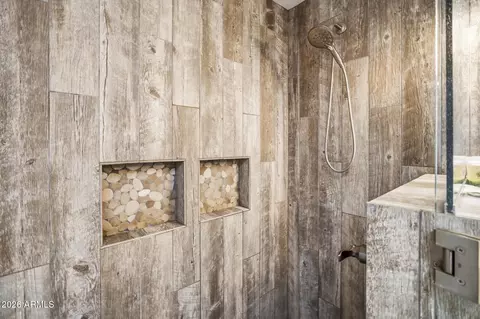 Bath - 38253 N 3rd St, Phoenix, AZ 85086 photo 6 of 7
