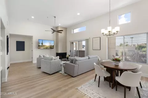 11260 N 92nd St #2102, Scottsdale, AZ 85260