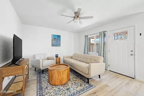 Living - 1624 E Campbell Ave #46, Phoenix, AZ 85016 photo 2 of 2