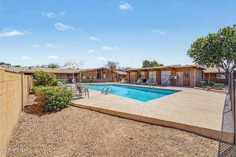 Exterior - 1624 E Campbell Ave #46, Phoenix, AZ 85016 photo 5 of 8