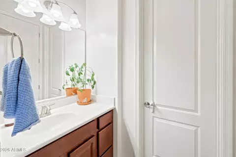 Bath - 10538 E Simone Ave, Mesa, AZ 85212 photo 2 of 3