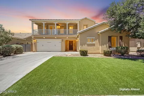 Exterior - 2176 E Indian Wells Dr, Gilbert, AZ 85298 photo 2 of 12