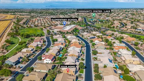 View/Area - 2176 E Indian Wells Dr, Gilbert, AZ 85298 photo 12 of 13