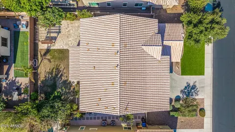 View/Area - 2176 E Indian Wells Dr, Gilbert, AZ 85298 photo 11 of 13