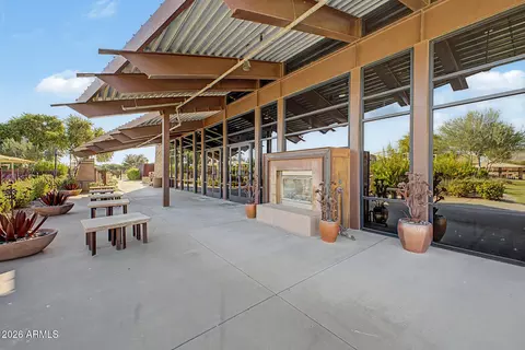 View/Area - 2176 E Indian Wells Dr, Gilbert, AZ 85298 photo 5 of 13