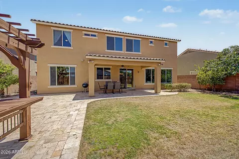 Exterior - 2176 E Indian Wells Dr, Gilbert, AZ 85298 photo 6 of 12