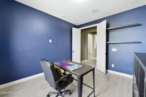 Entry Way - 9721 E Radioactive Dr, Mesa, AZ 85212 photo 8 of 16