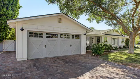 Exterior - 4710 N 33rd St, Phoenix, AZ 85018 photo 8 of 22