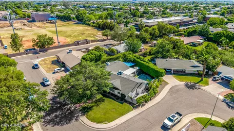 View/Area - 4710 N 33rd St, Phoenix, AZ 85018 photo 5 of 18