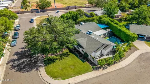 View/Area - 4710 N 33rd St, Phoenix, AZ 85018 photo 2 of 18