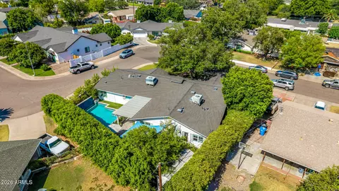 View/Area - 4710 N 33rd St, Phoenix, AZ 85018 photo 11 of 18