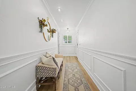 Entry Way - 4710 N 33rd St, Phoenix, AZ 85018 photo 1 of 1