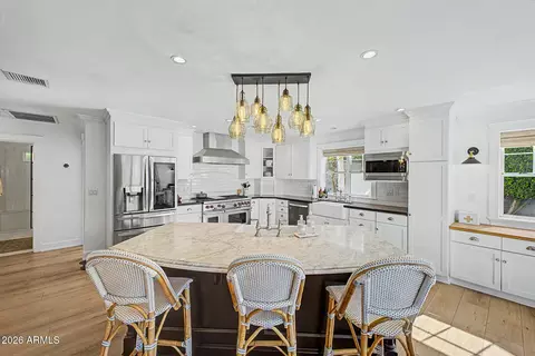 Kitchen - 4710 N 33rd St, Phoenix, AZ 85018 photo 1 of 4
