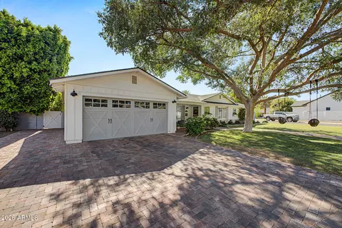 Exterior - 4710 N 33rd St, Phoenix, AZ 85018 photo 7 of 22