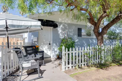 Exterior - 3510 E Glenrosa Ave, Phoenix, AZ 85018 photo 4 of 6