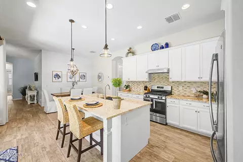 Kitchen - 4459 E Skousen St, Gilbert, AZ 85295 photo 1 of 3