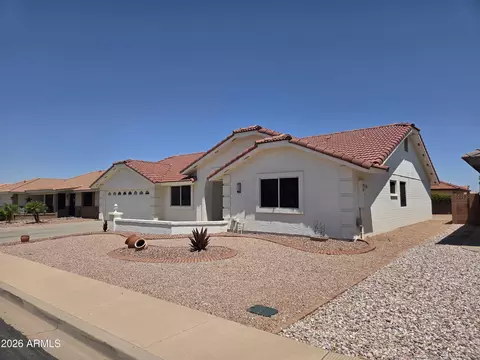 8238 E Navarro Ave, Mesa, AZ 85209