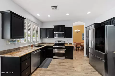 Kitchen - 2055 S Marble St, Gilbert, AZ 85295 photo 3 of 4