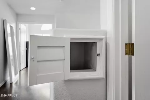 Entry Way - 2055 S Marble St, Gilbert, AZ 85295 photo 2 of 2
