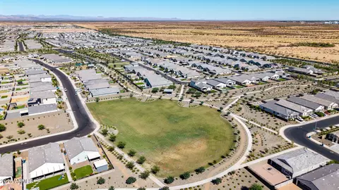 View/Area - 2824 W Seaver Ave, Apache Junction, AZ 85120 photo 19 of 27