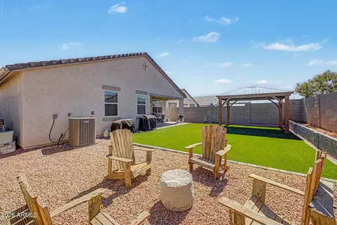 Exterior - 2824 W Seaver Ave, Apache Junction, AZ 85120 photo 7 of 9