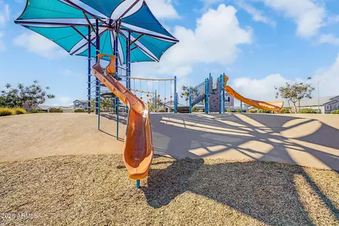 View/Area - 2824 W Seaver Ave, Apache Junction, AZ 85120 photo 7 of 27
