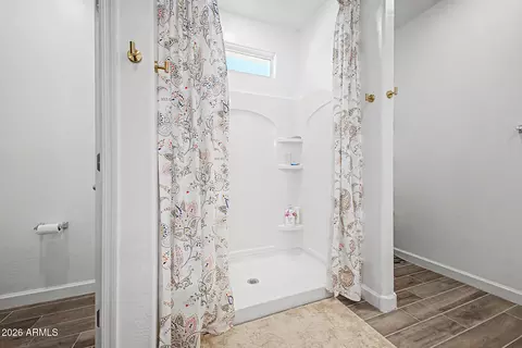 Bath - 2824 W Seaver Ave, Apache Junction, AZ 85120 photo 2 of 4