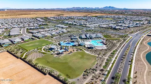 View/Area - 2824 W Seaver Ave, Apache Junction, AZ 85120 photo 26 of 27