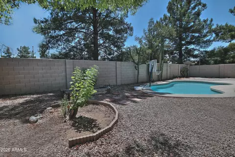 Exterior - 2237 E Austin Dr, Gilbert, AZ 85296 photo 5 of 6