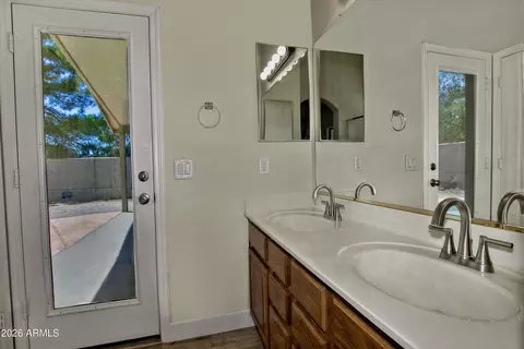 Bath - 2237 E Austin Dr, Gilbert, AZ 85296 photo 1 of 2