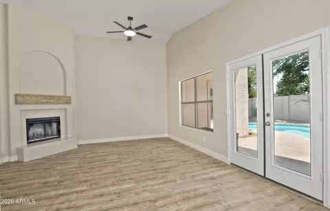 Living - 2237 E Austin Dr, Gilbert, AZ 85296 photo 2 of 6