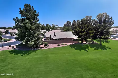 Exterior - 2237 E Austin Dr, Gilbert, AZ 85296 photo 3 of 6
